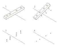 Spijkerpen. Het gebruik van spijkerpennen in de huid-eerst bouwwijze. Gangen worden tijdelijk bijeen gehouden door klampen (balkjes) (1), De klampen worden verwijderd (2), de spijkergaten dichtgemaakt met spijkerpennen (3 en 4), waarna de spanten worden geplaatst.